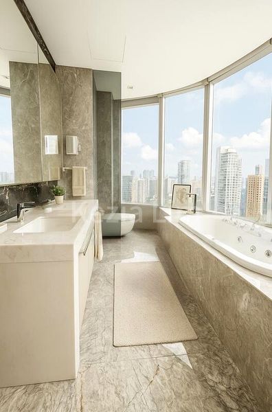 4 Bed Condo for Rent in  The Orchard Residences - Image 4