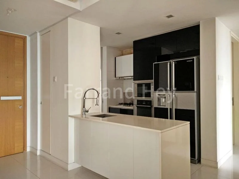 2 Bed Apartment (Condo) for Rent in  The Centris - Image 3