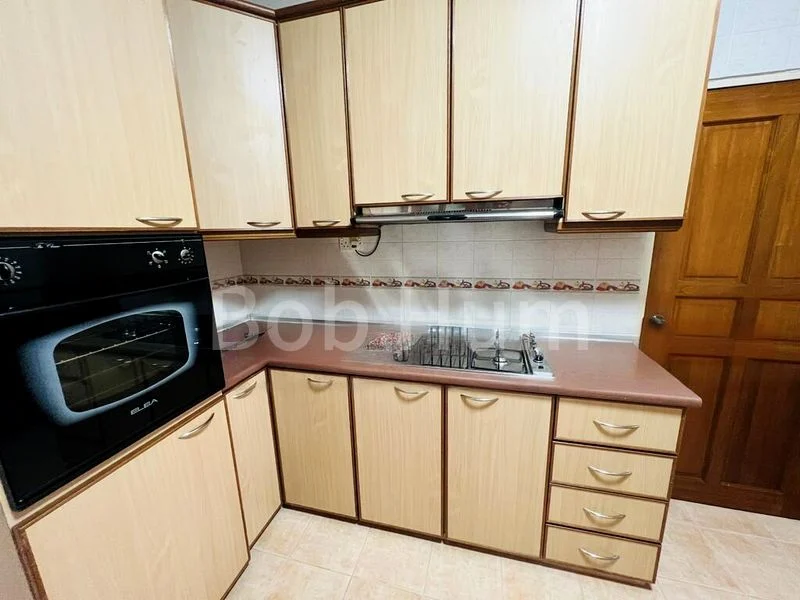 3 Bed Condo for Rent in Clementi Park - Image 10