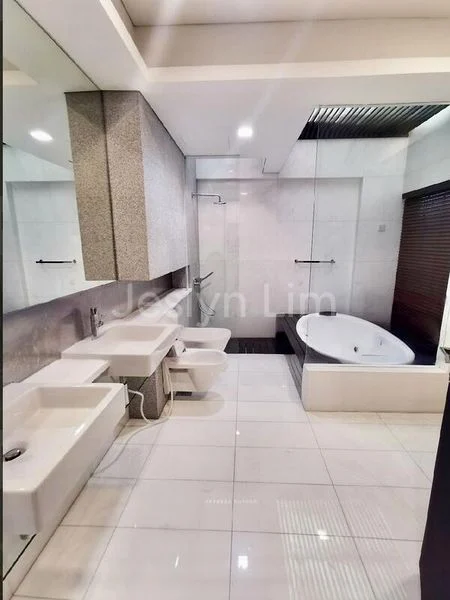 5 Bed Bungalow (Landed) for Rent in Capitol Park - Image 1