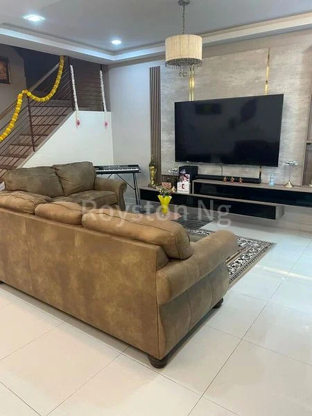 6 Bed Terraced House (Landed) for Sale in  Macpherson Road - Image 1
