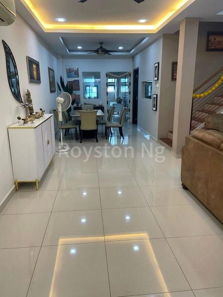 6 Bed Terraced House (Landed) for Sale in  Macpherson Road - Image 2