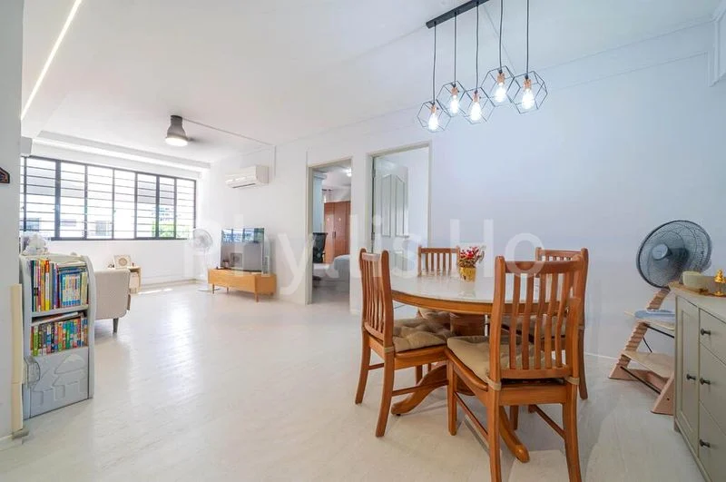 4 Room (4A) HDB for Sale in  866 Yishun Street 81 - Image 4