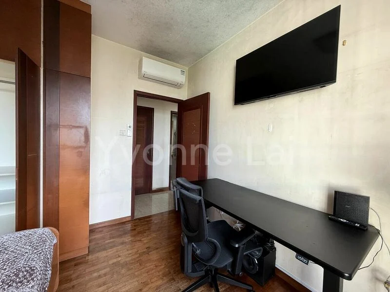 Common Room (Condo) for Rent in  Yishun Emerald - Image 1