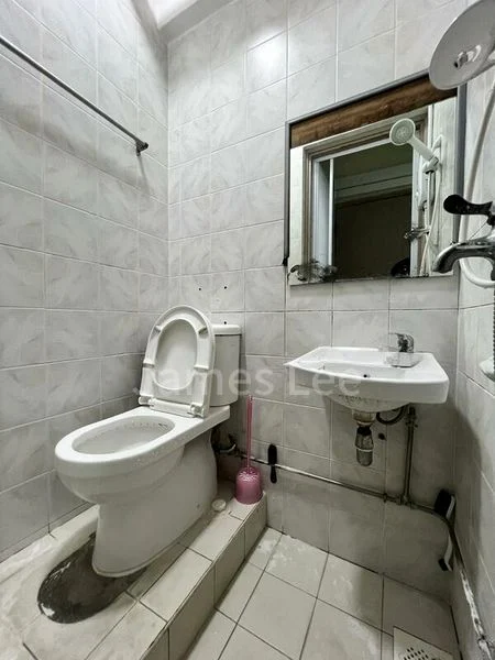 Master Room (Condo) for Rent in  Simsville - Image 14