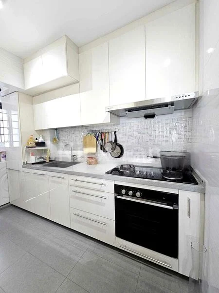 3 Room (3A) HDB for Rent in  29 Ghim Moh Link - Image 3