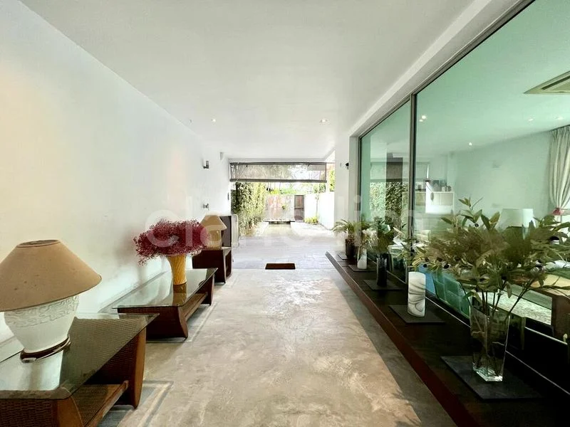 4 Bed Semi-Detached House (Landed) for Sale in  Kheam Hock Road - Image 4