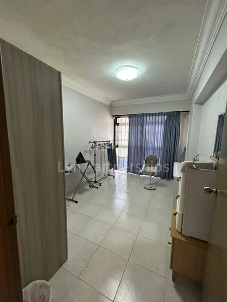 4 Room (4A) HDB for Sale in  532 Woodlands Drive 14 - Image 2