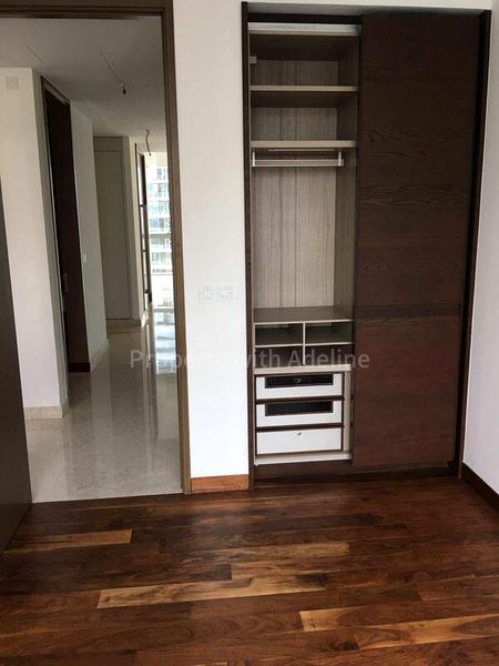 2 Bed Condo for Rent in  Gramercy Park - Image 8