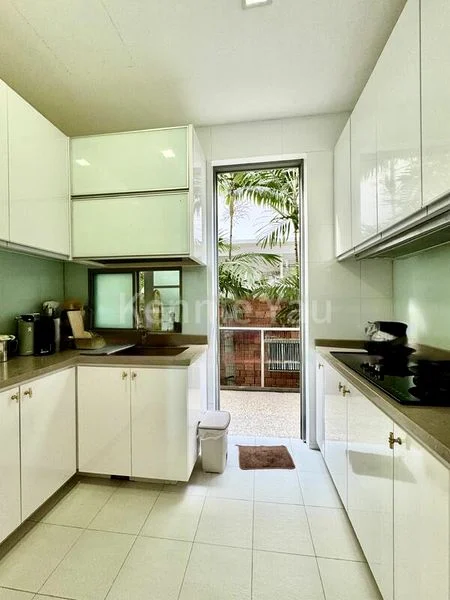 6 Bed Cluster House (Landed) for Sale in Kiara 10 - Image 9