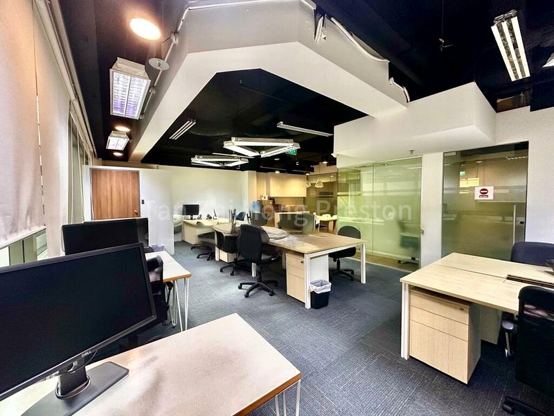 Office for Rent: 112 Robinson Street - Image 7