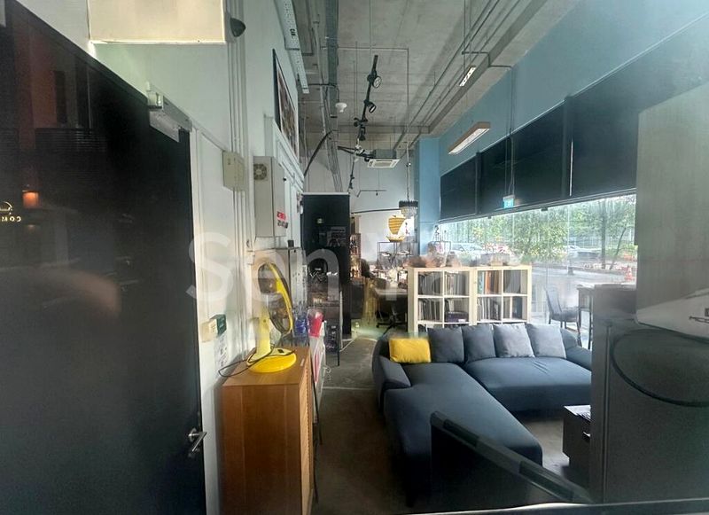 Light Industrial (B1) for Rent: Popular Showroom, Warehouse & Production Space - Image 2