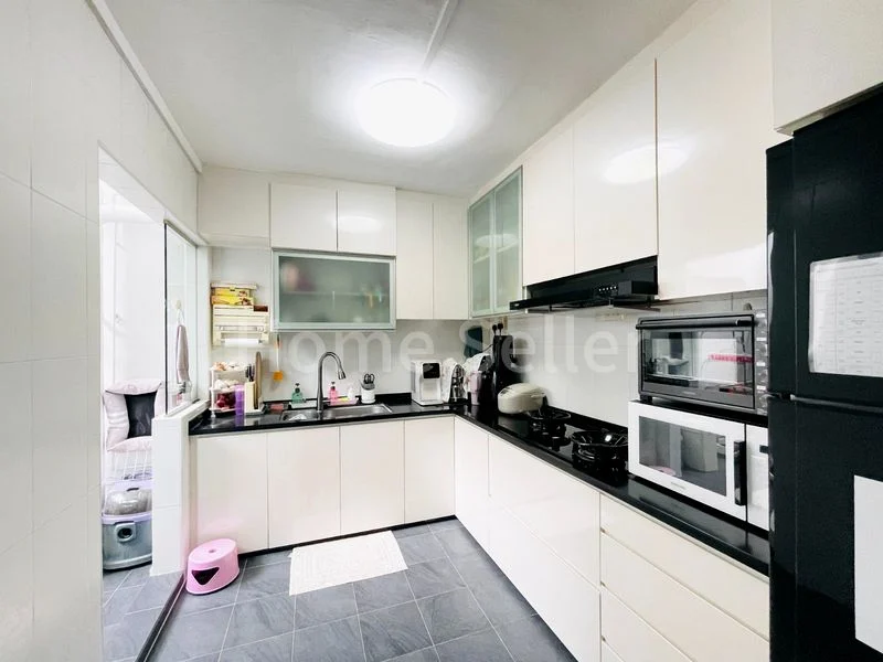Maisonette HDB for Sale in 636 Woodlands Ring Road - Image 11