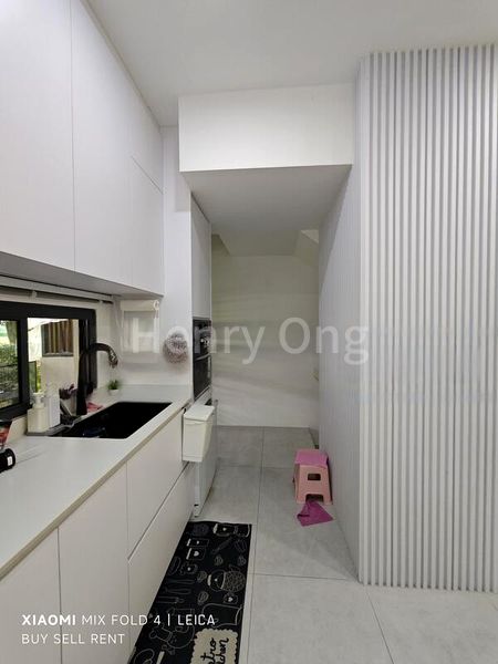 4 Bed Cluster House (Landed) for Sale in  Watercove - Image 13