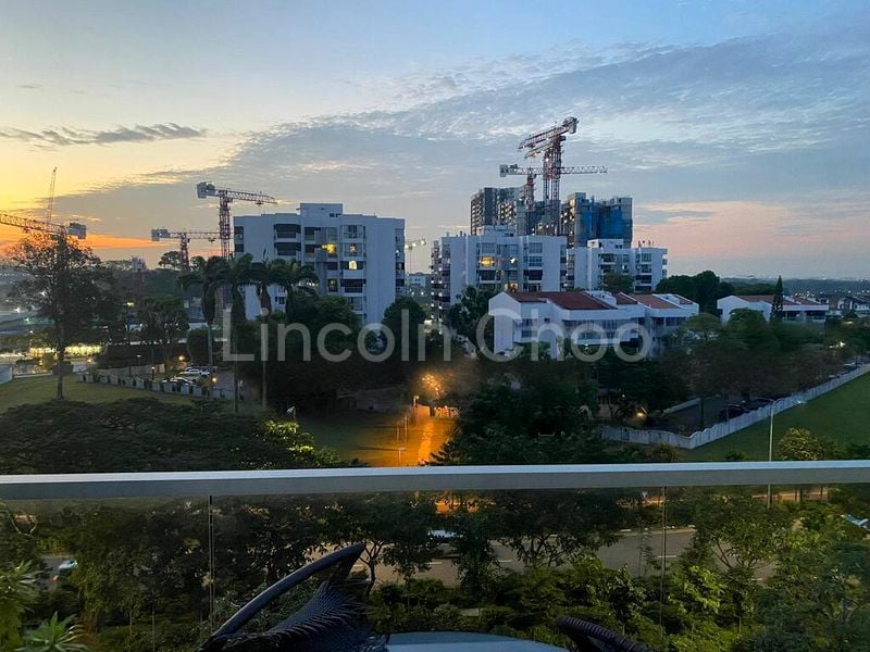 3 Bed Condo for Sale in  The Calrose - Image 2