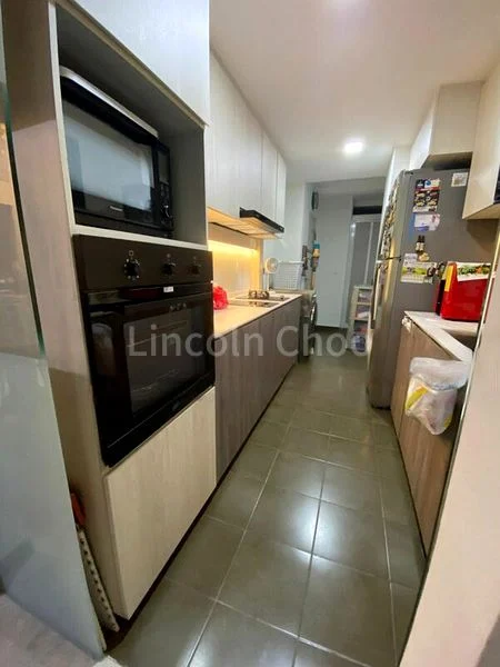 3 Bed Condo for Sale in  The Calrose - Image 17