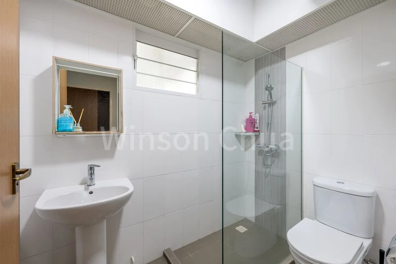Common Room (HDB) for Rent in  288C Compassvale Crescent - Image 4