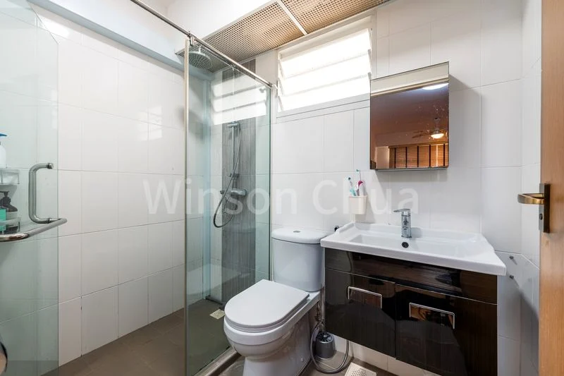 Common Room (HDB) for Rent in  288C Compassvale Crescent - Image 1