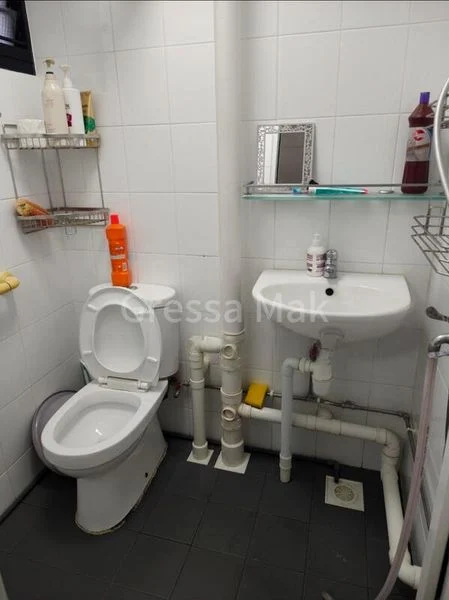 Master Room (HDB) for Rent in  403 Ang Mo Kio Avenue 10 - Image 1