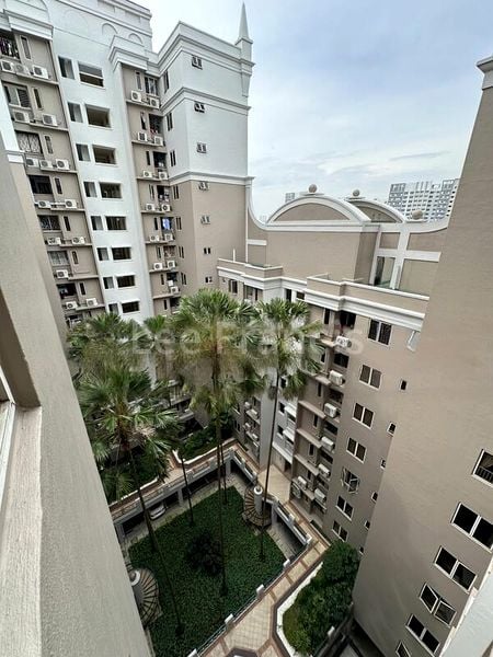 Room (Condo) for Rent in  Castle Green - Image 12