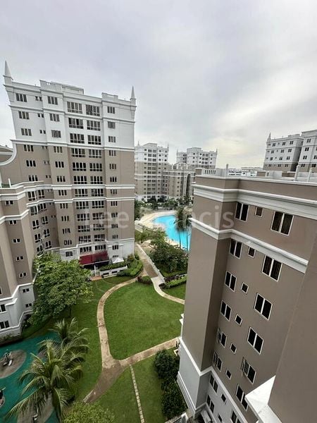 Room (Condo) for Rent in  Castle Green - Image 5