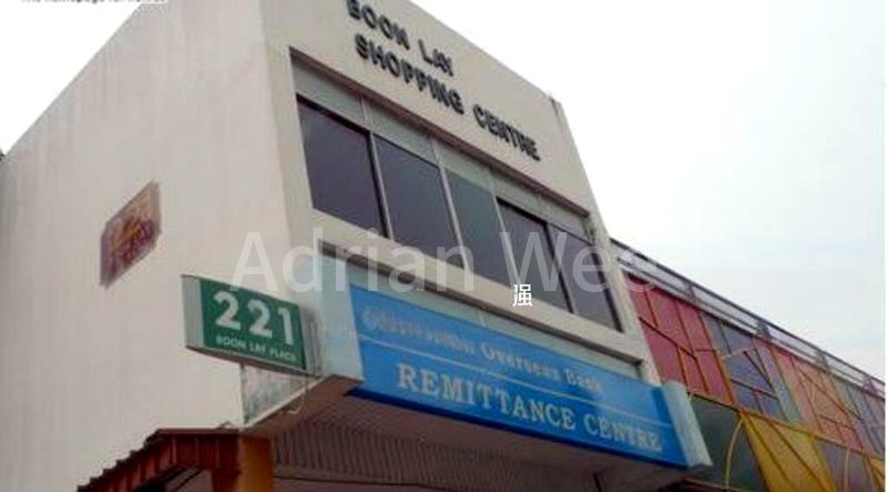 Shop / Shophouse for Sale: Shop for Sale at Boon Lay at a Good Price - Image 2