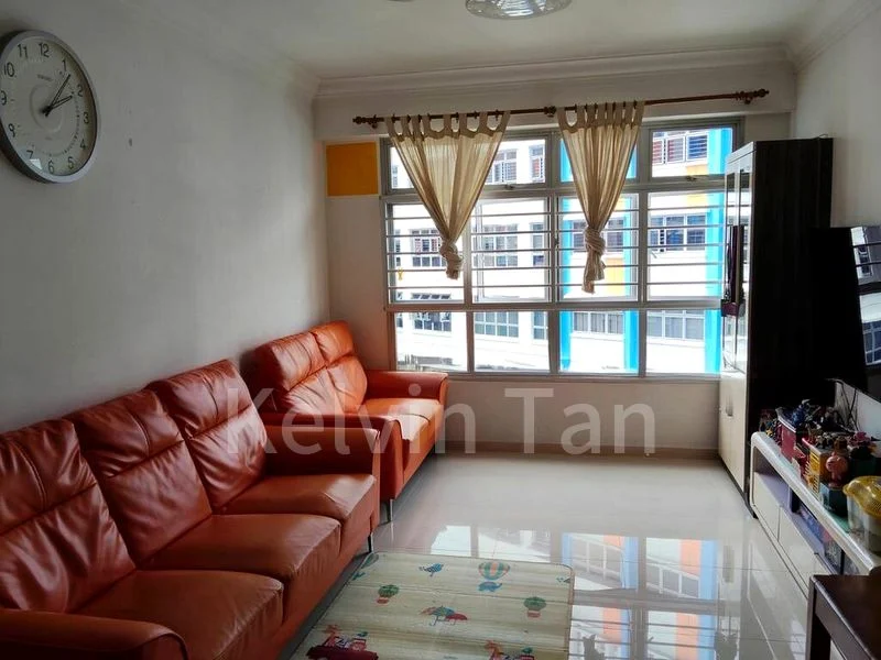 5 Room (5STD) HDB for Sale in  674A Yishun Avenue 4 - Image 2