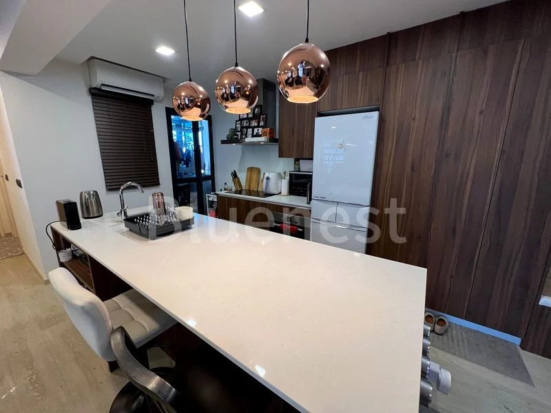 Premium HDB for Sale in 90 Dawson Road - Image 17