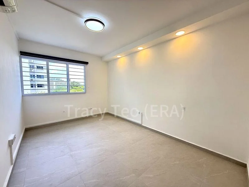 Common Room (HDB) for Rent in  438 Ang Mo Kio Avenue 10 - Image 2