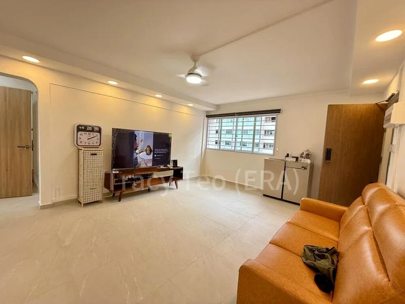 Common Room (HDB) for Rent in  438 Ang Mo Kio Avenue 10 - Image 11
