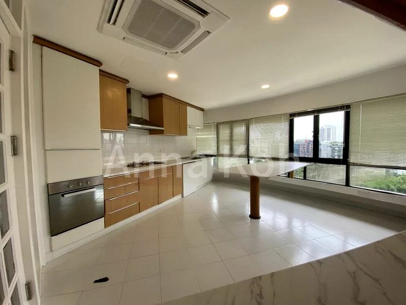 3 Bed Apartment (Condo) for Sale in  The Draycott - Image 1