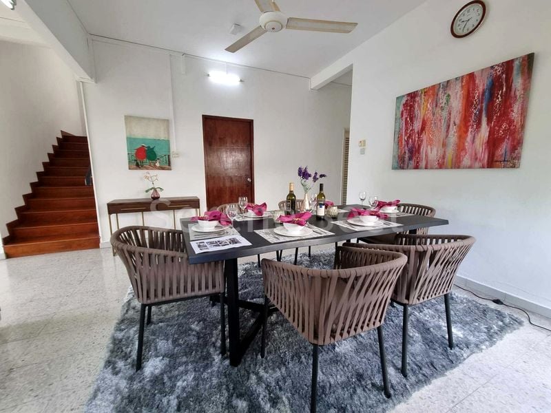 5 Bed Bungalow (Landed) for Rent in Clementi Park - Image 4