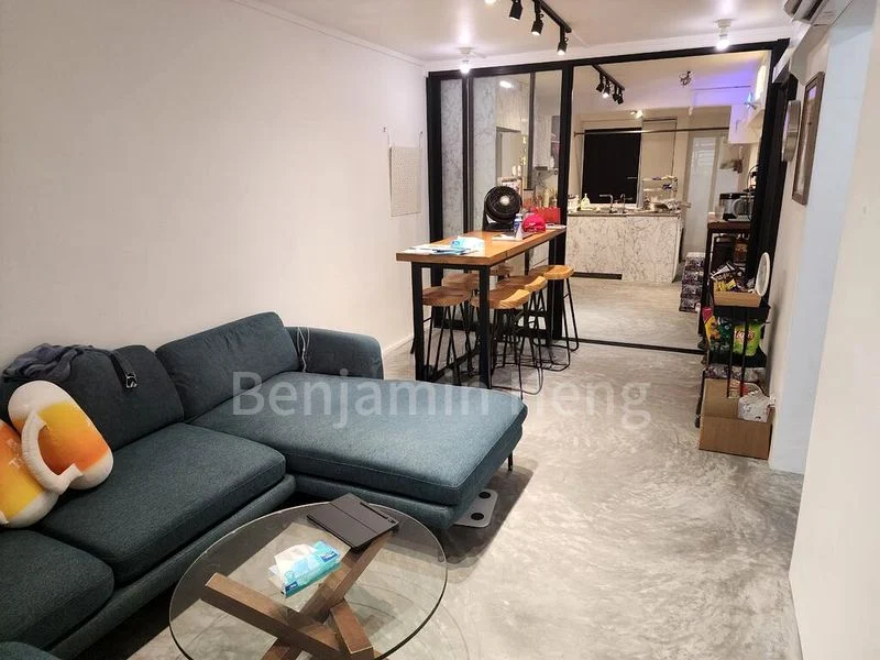 3 Room (3I) HDB for Sale in  27 Toa Payoh East - Image 1