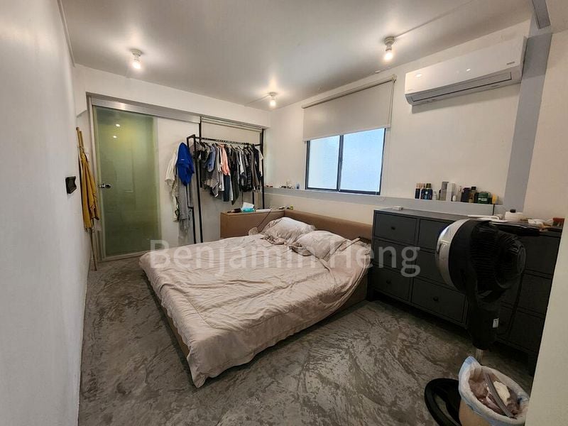 3 Room (3I) HDB for Sale in  27 Toa Payoh East - Image 4