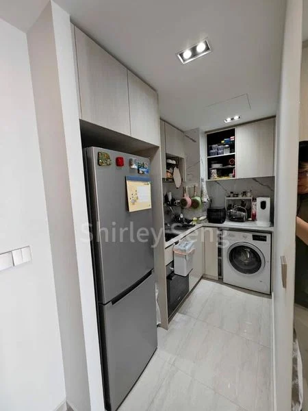 2 Bed Condo for Sale in  Whistler Grand - Image 4