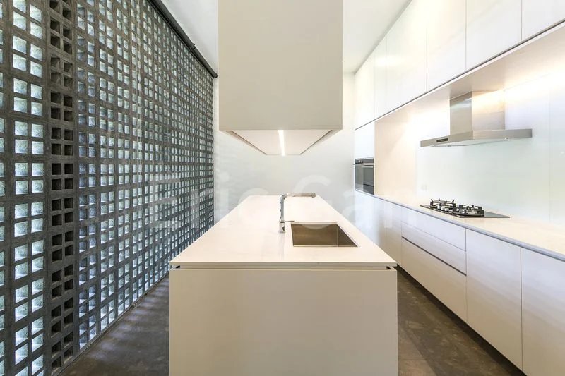 5 Bed Good Class Bungalow (Landed) for Rent around  King Albert Park - Image 2