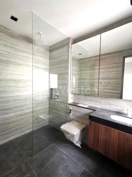 6 Bed Semi-Detached House (Landed) for Rent in  Chancery Lane - Image 9