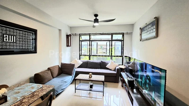 3 Room (3A) HDB for Sale in 609C Tampines North Drive 1 - Image 1