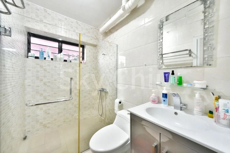 5 Room HDB for Rent in  453 Sin Ming Avenue - Image 4