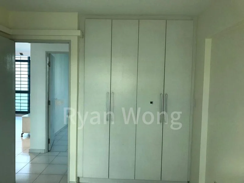 5 Room (5I) HDB for Rent in  184 Edgefield Plains - Image 8