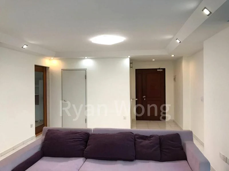 5 Room (5I) HDB for Rent in  184 Edgefield Plains - Image 5