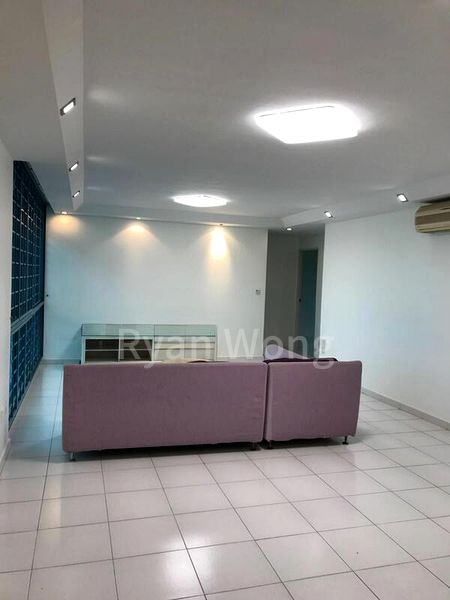 5 Room (5I) HDB for Rent in  184 Edgefield Plains - Image 6