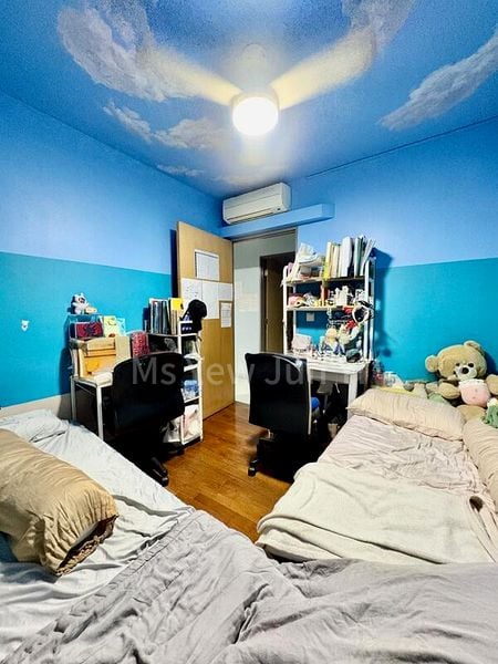 Premium HDB for Sale in  87 Dawson Road - Image 8