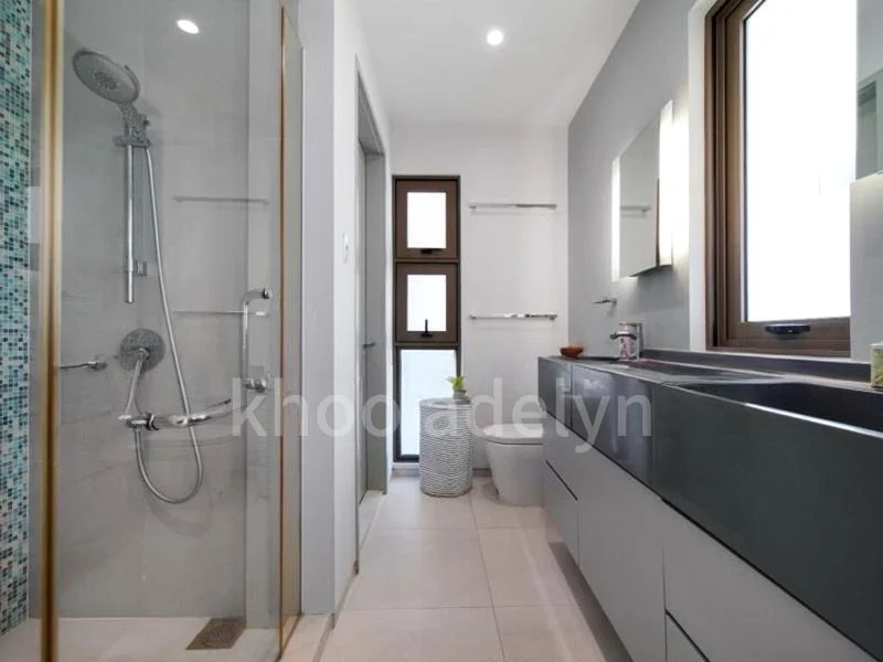4 Bed Corner Terrace (Landed) for Sale in  Mount Sinai Road - Image 3