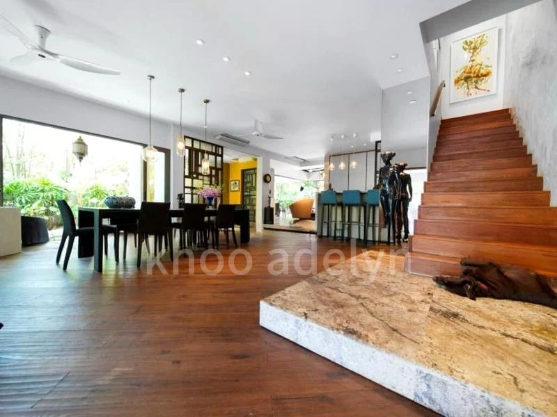 4 Bed Corner Terrace (Landed) for Sale in  Mount Sinai Road - Image 4