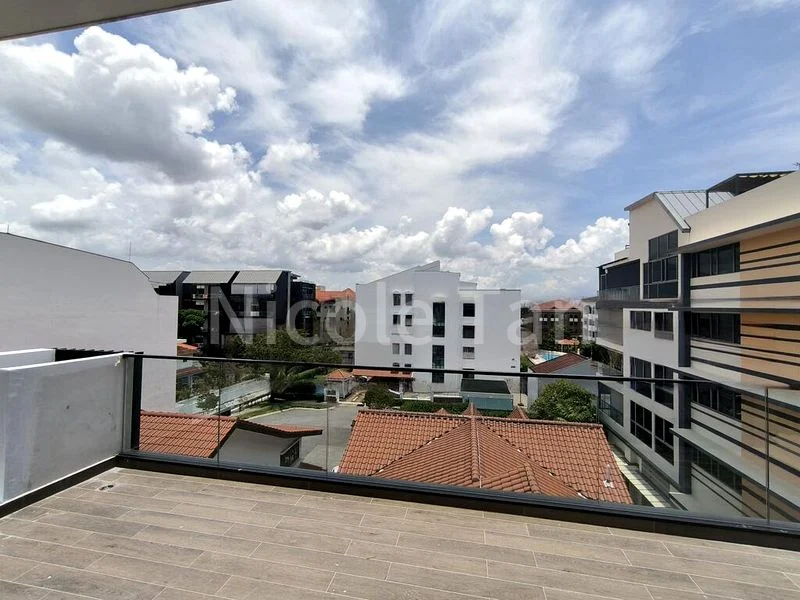 7 Bed Bungalow (Landed) for Sale in  Tembeling Villas - Image 12