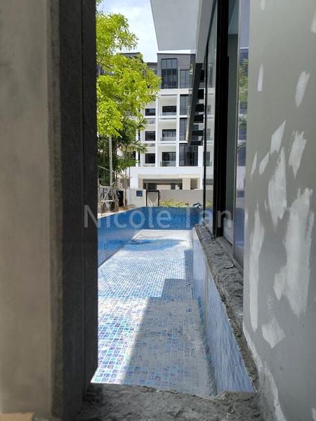 7 Bed Bungalow (Landed) for Sale in  Tembeling Villas - Image 7