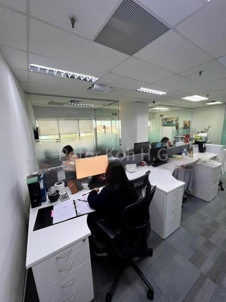 Office for Rent: The Plaza - Image 1