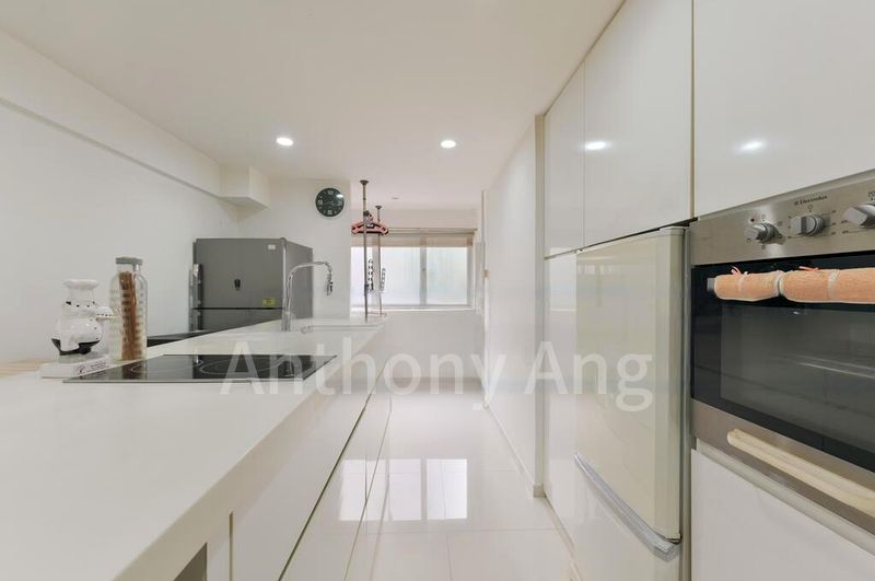 3 Room (3S) HDB for Sale in  110 Yishun Ring Road - Image 6