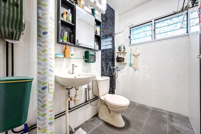 4 Room (4A) HDB for Sale in  898B Woodlands Drive 50 - Image 6